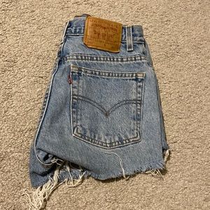 Levi’s 550 shorts